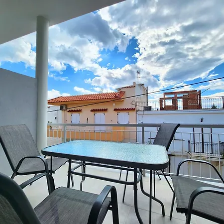 Lekka's 아파트 루트라키