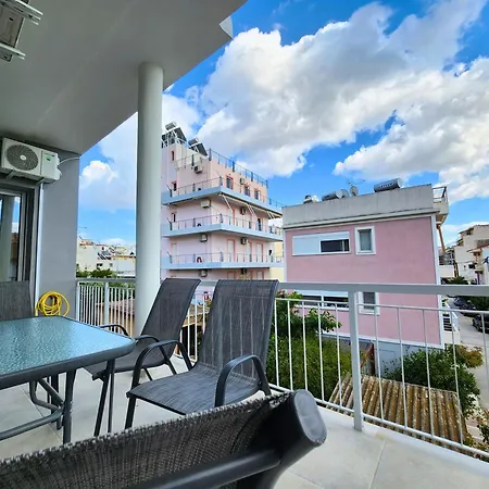 Lekka's 아파트 루트라키